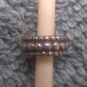 Pandora dot spacer